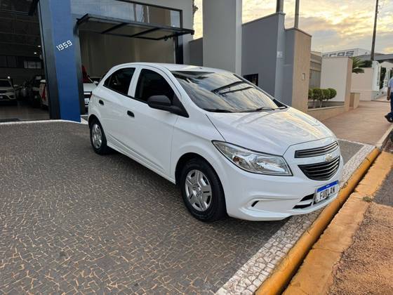 CHEVROLET ONIX 1.0 MPFI JOY 8V FLEX 4P MANUAL